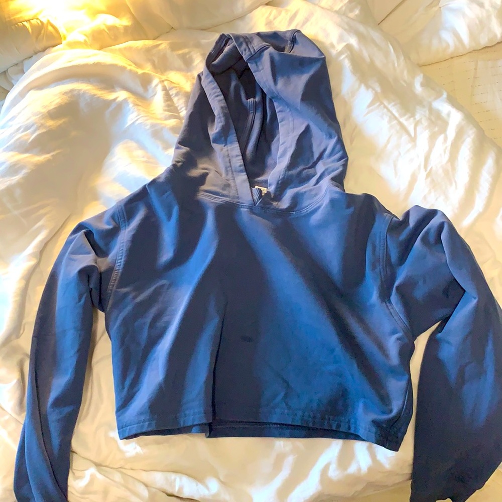 Lululemon cropped hoodie